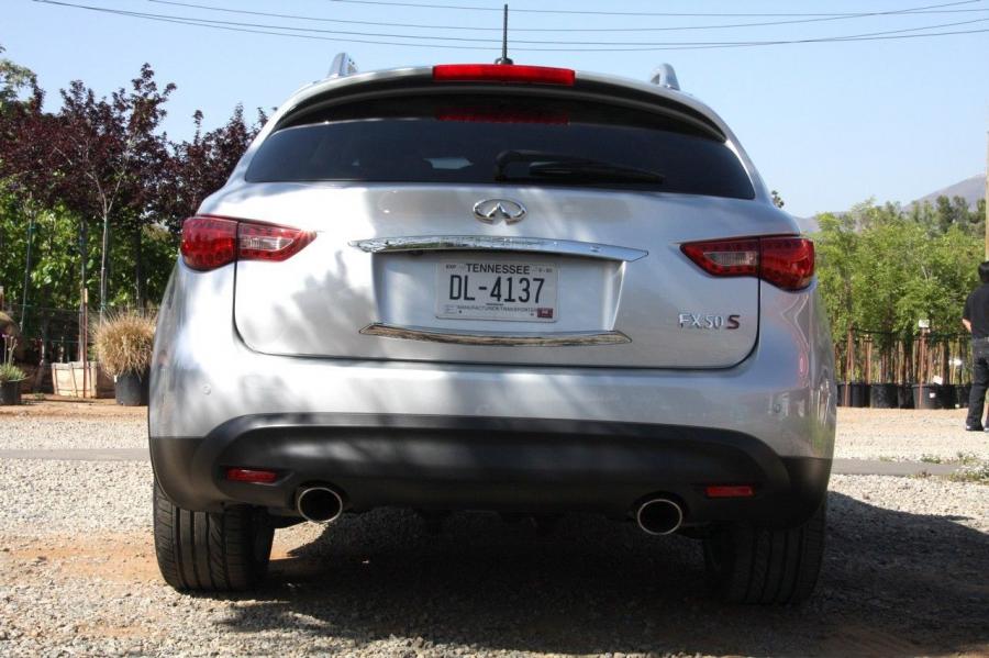  Infiniti FX50 S 2008 года  (фото 6 из 52)